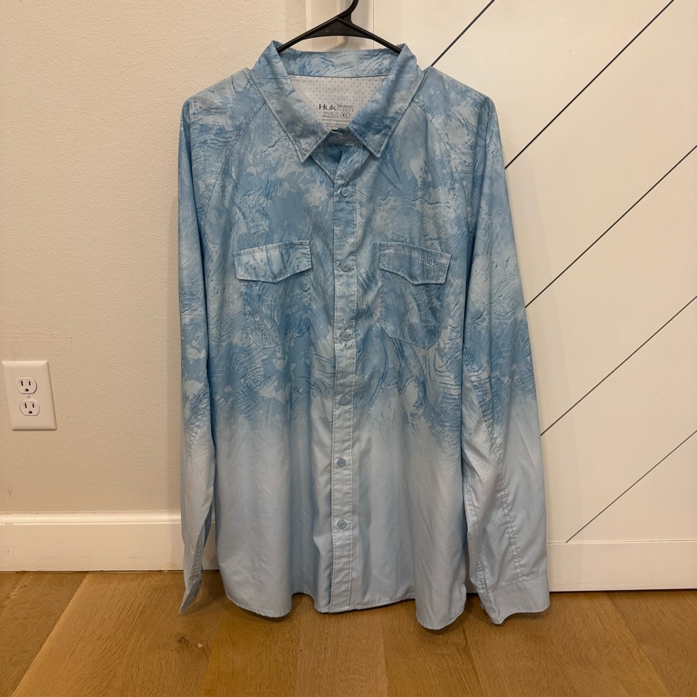 Huk XL Performance Fabrics Sky Blue Casual Button-Down Shirt